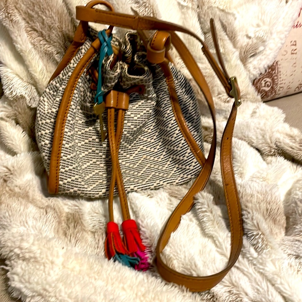 Fossil Crossbody Cinch Closure Purse ❤️ 💙 💖